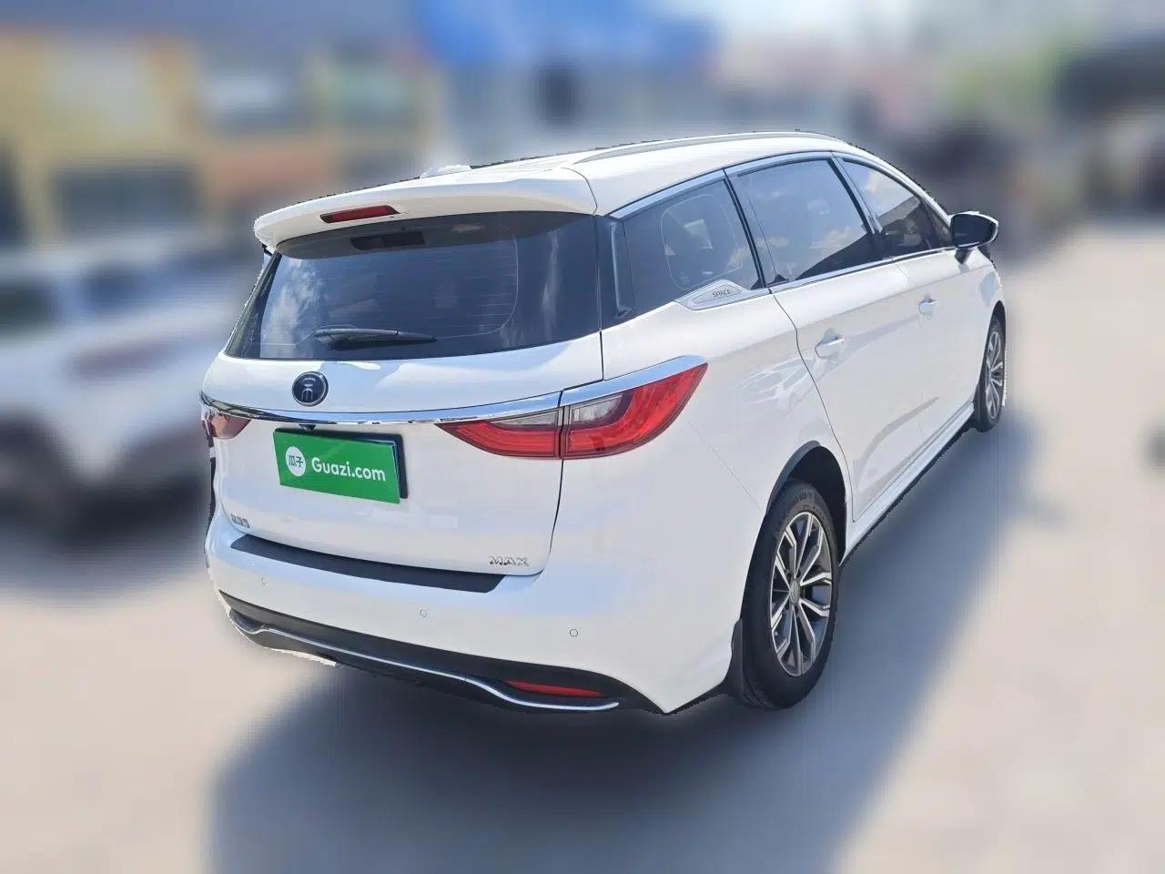 BYD Song MAX 2019 1.5T Automatic Smart Connect Ruiyi Sunroof Model 7 Seats China VI Standard — миниатюра 6