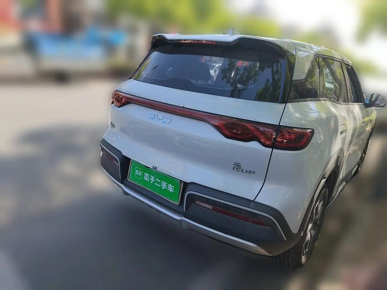 BYD Yuan UP 2024 401 km Active Version — миниатюра 6