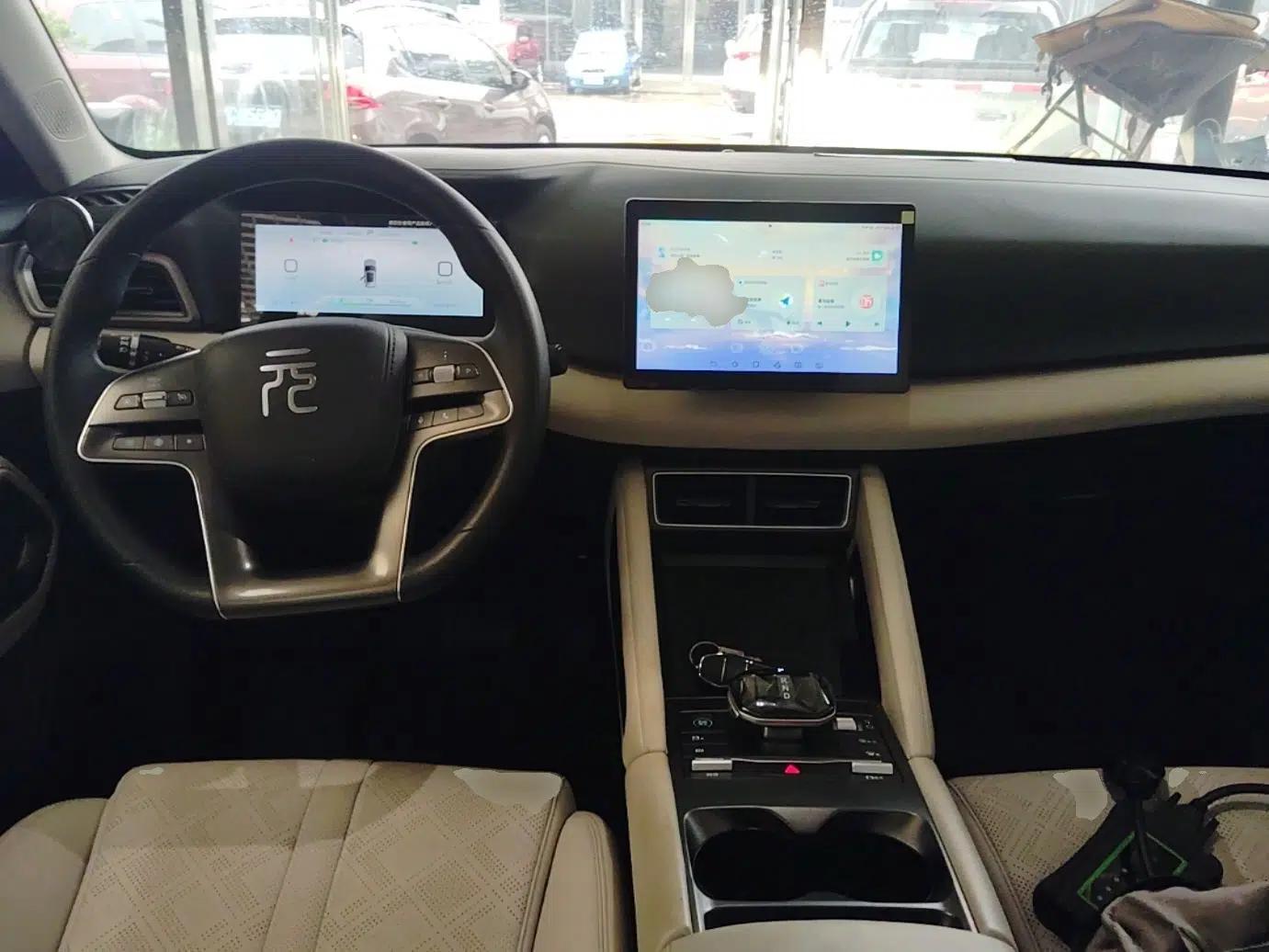 BYD Yuan UP 2024 401 km Active Version — миниатюра 13