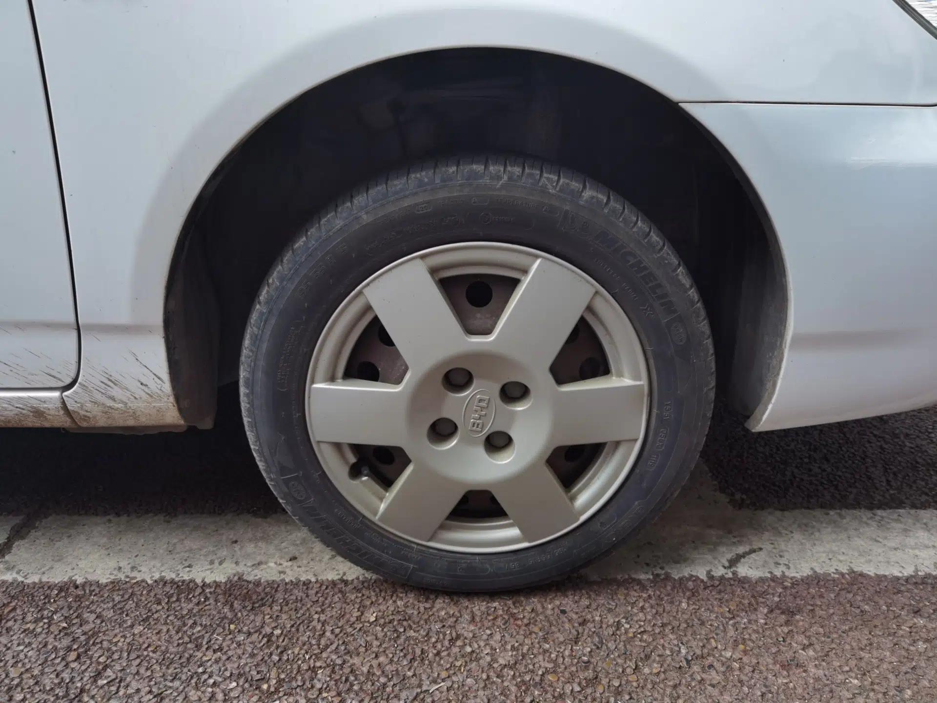 BYD F3 2016 1.5L Manual Comfort Model — миниатюра 8