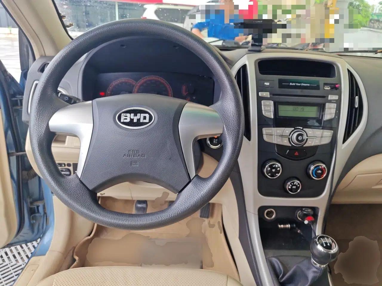 BYD F3 2014 1.5L Manual Luxury Model — миниатюра 11