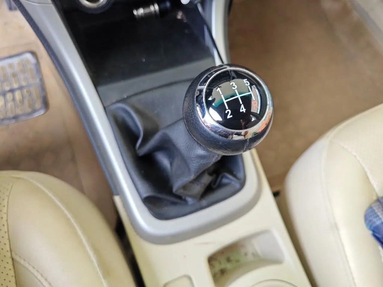 BYD F3 2014 1.5L Manual Luxury Model — миниатюра 15