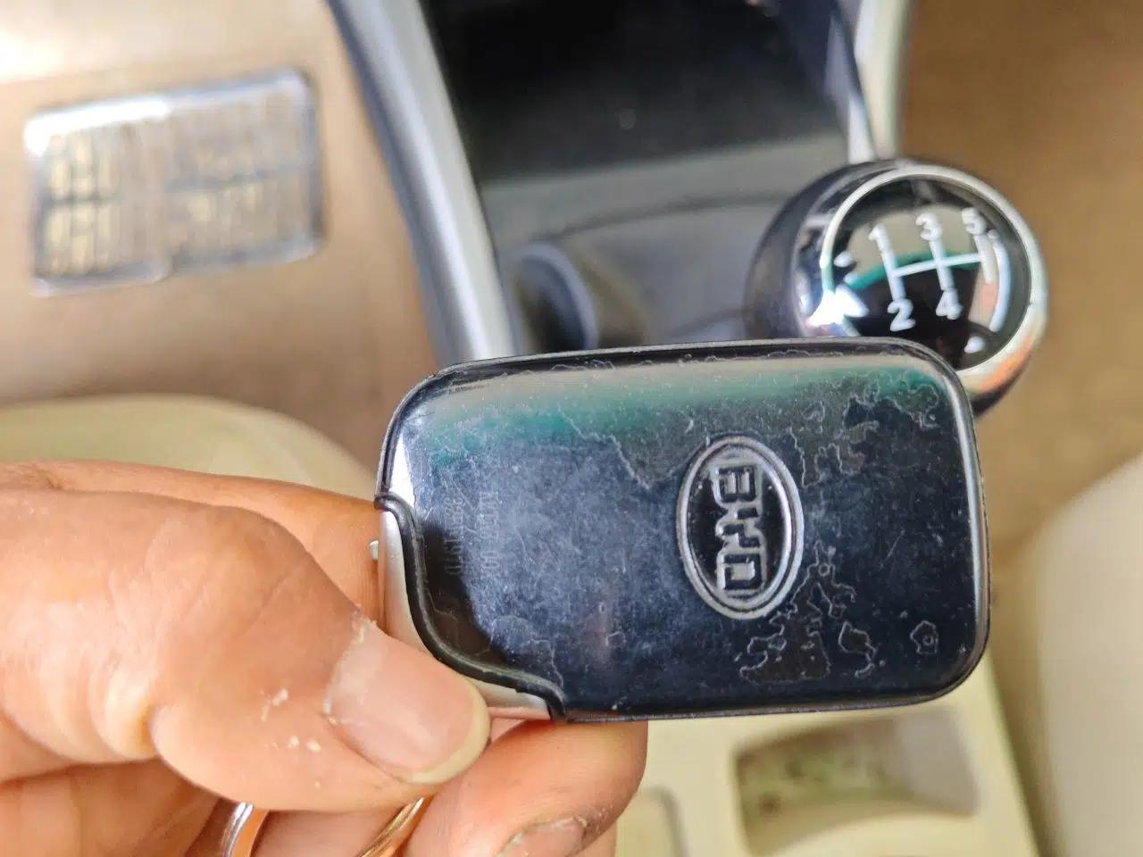BYD F3 2014 1.5L Manual Luxury Model — миниатюра 9