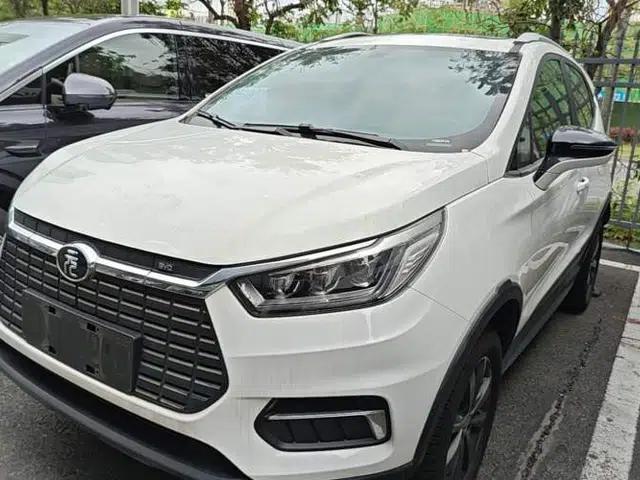 BYD Yuan New Energy 2019 EV360 Smart Connect Enjoyment Model