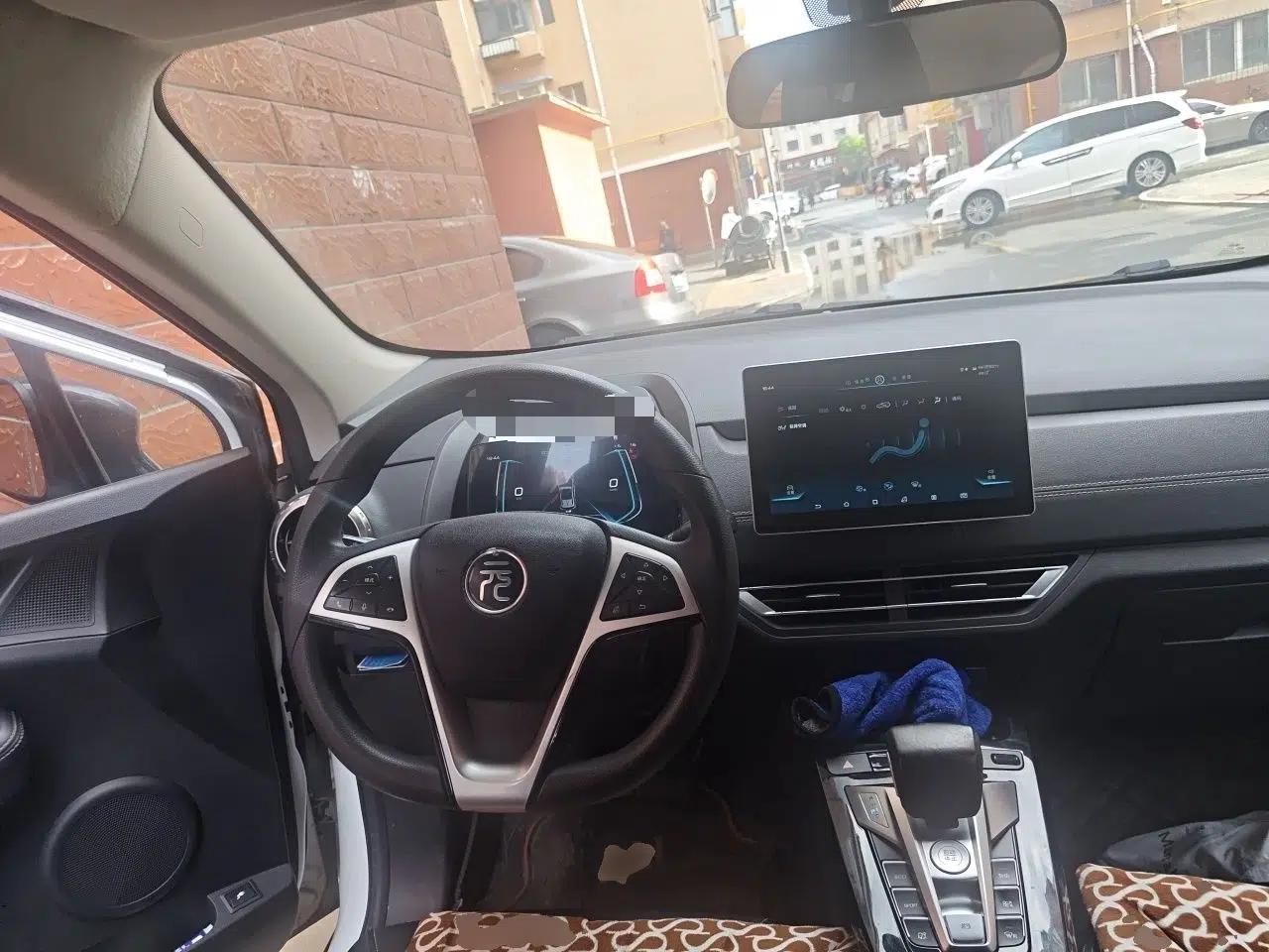 BYD Yuan New Energy 2019 EV535 Smart Connect Trendsetting Model — миниатюра 11