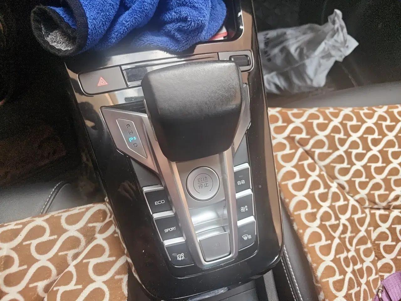 BYD Yuan New Energy 2019 EV535 Smart Connect Trendsetting Model — миниатюра 15