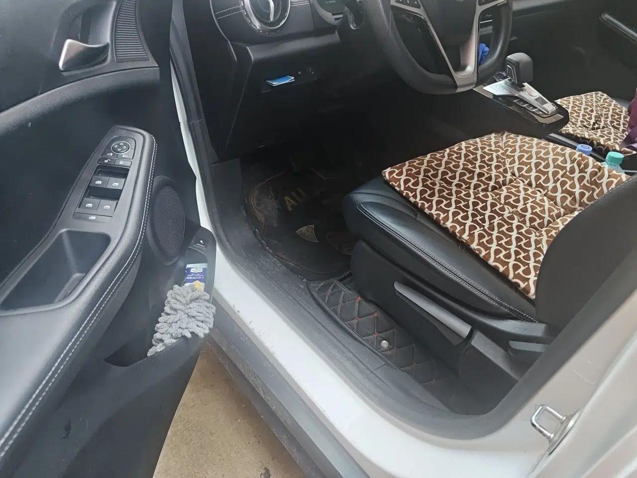 BYD Yuan New Energy 2019 EV535 Smart Connect Trendsetting Model — миниатюра 17
