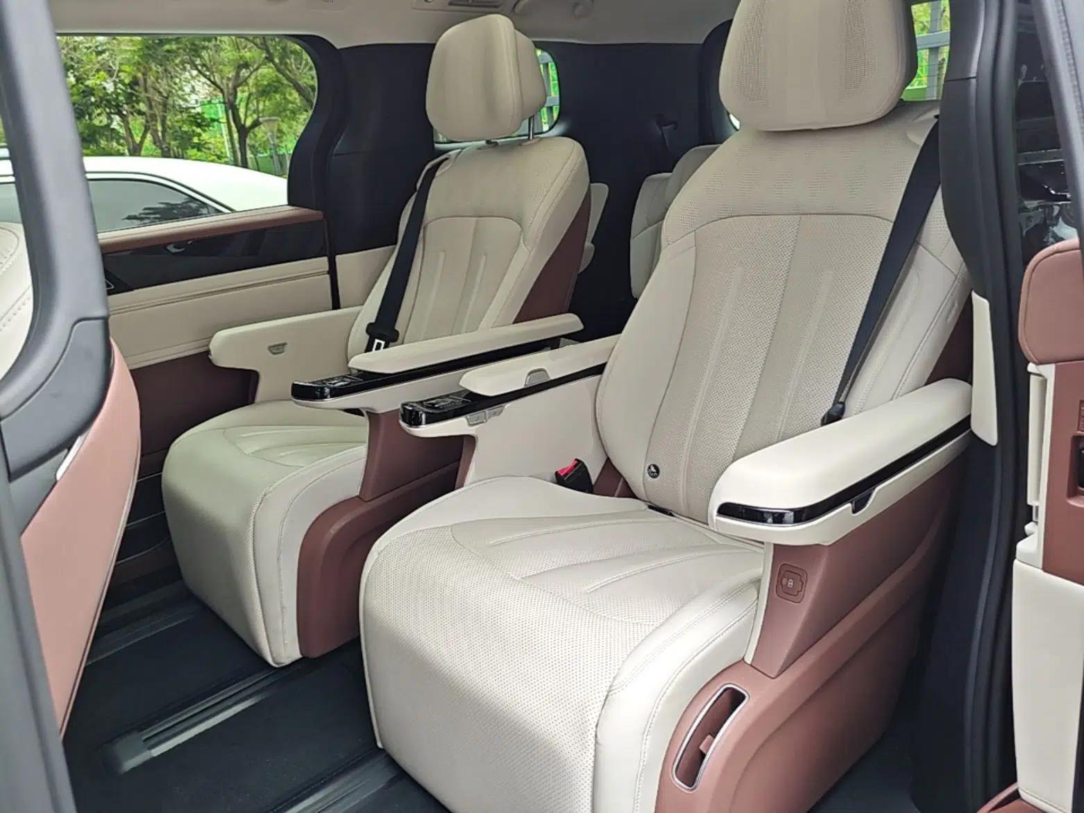 BYD Xia 2025 DM-i 1.5T 180km Excellence Model — миниатюра 20