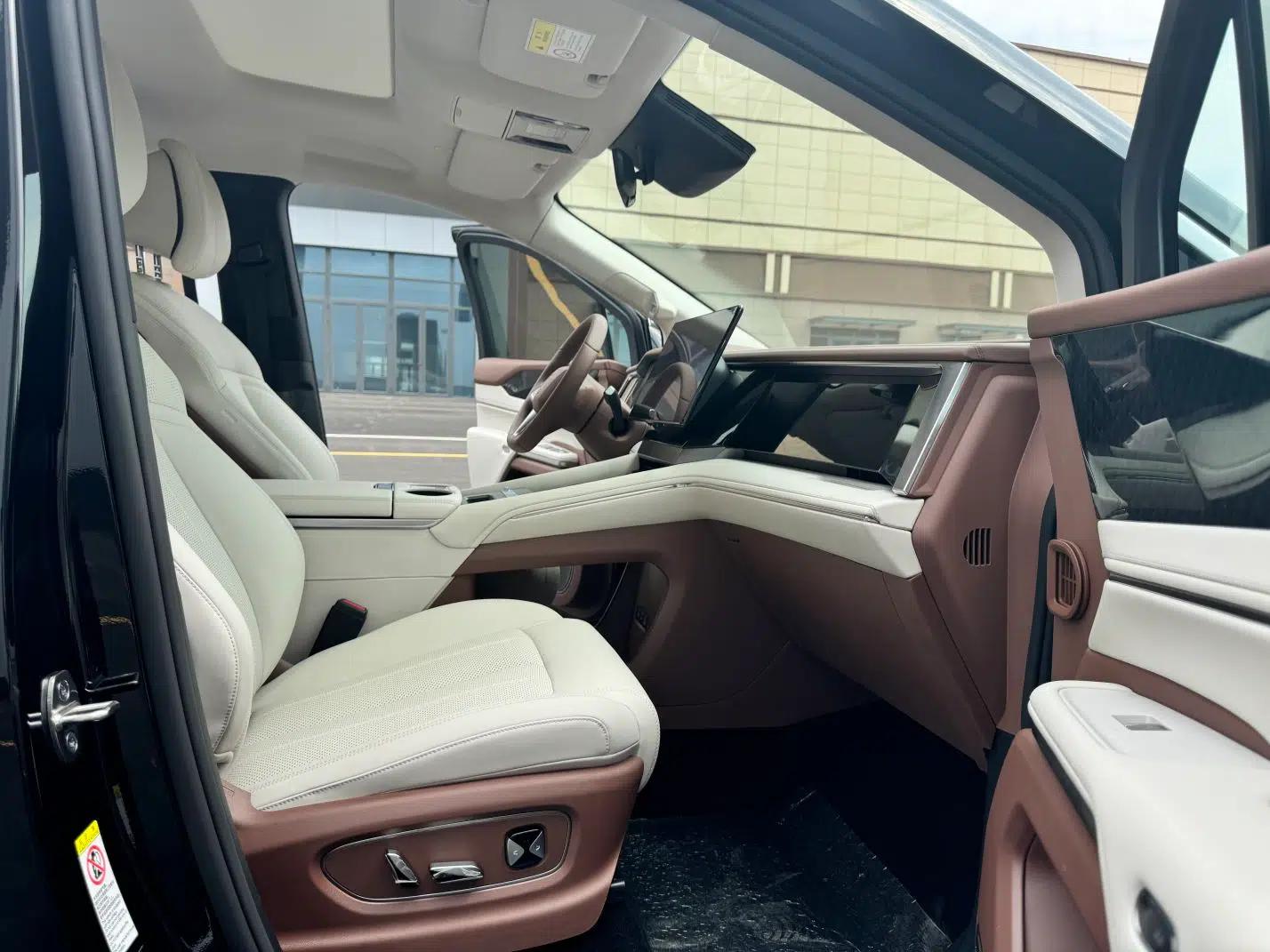 BYD Xia 2025 DM-i 1.5T 100km Supreme Edition — миниатюра 21