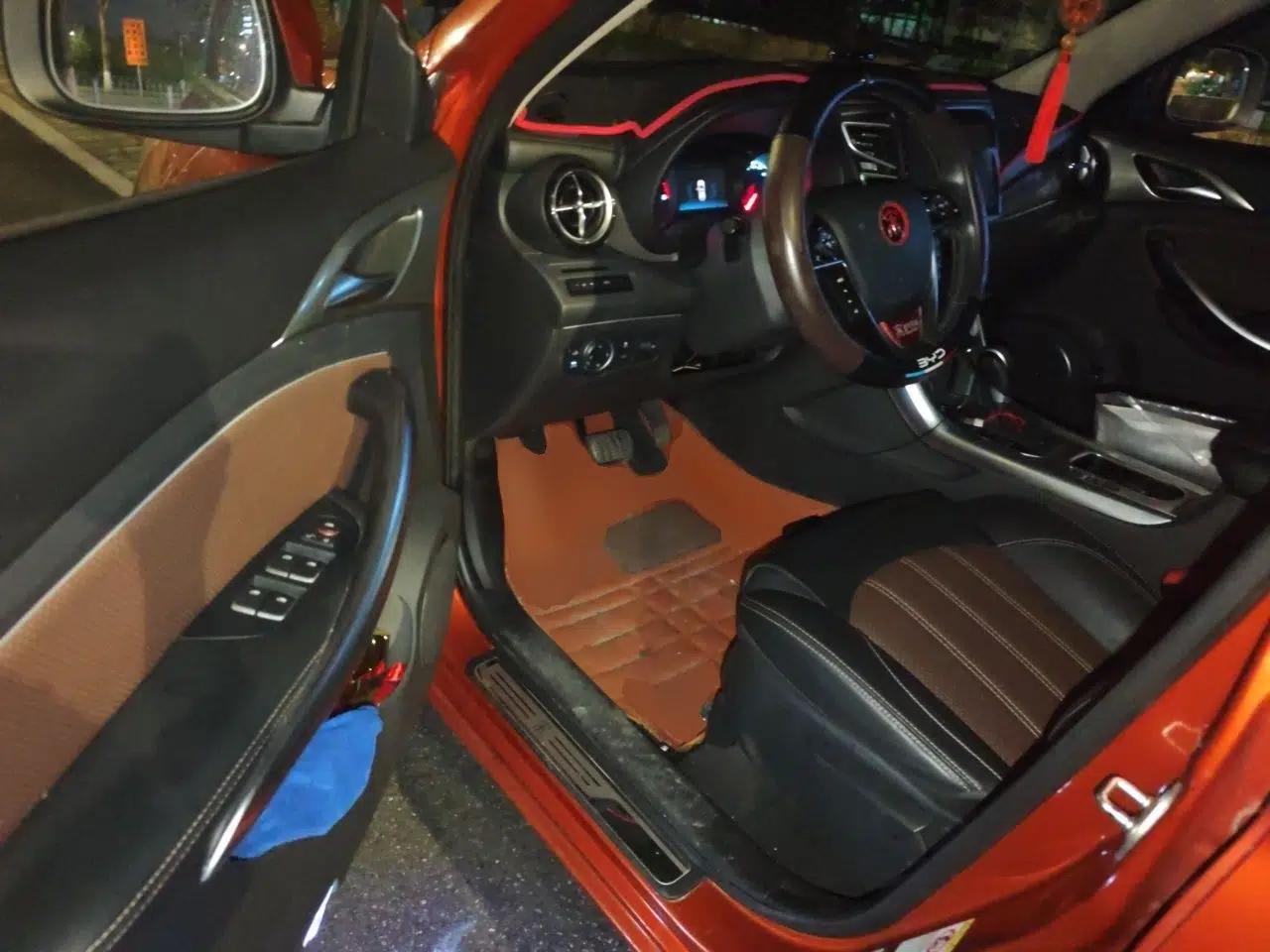 BYD Song 2017 Gaishe Upgrade Edition 1.5TID Automatic Elite Model — миниатюра 17