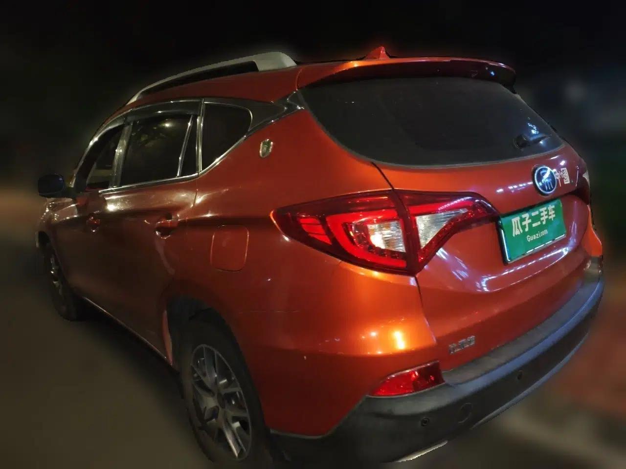 BYD Song 2017 Gaishe Upgrade Edition 1.5TID Automatic Elite Model — миниатюра 4