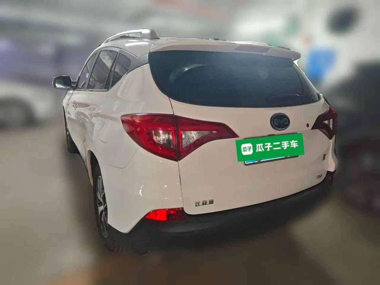 BYD Song 2016 GaiShi Edition 1.5TID Automatic Elite Model — миниатюра 4