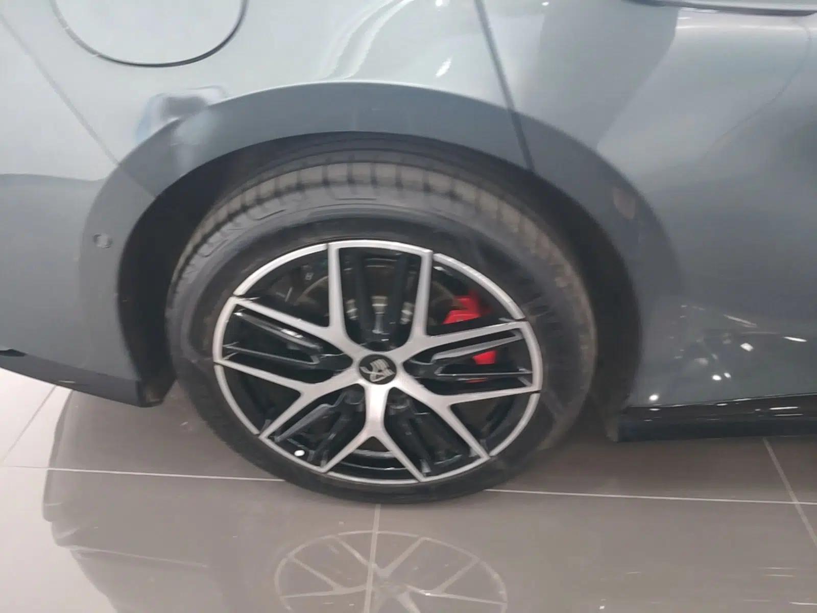 BYD Han L 2025 DM-p Four-Wheel-Drive LiDAR Flagship Model — миниатюра 10
