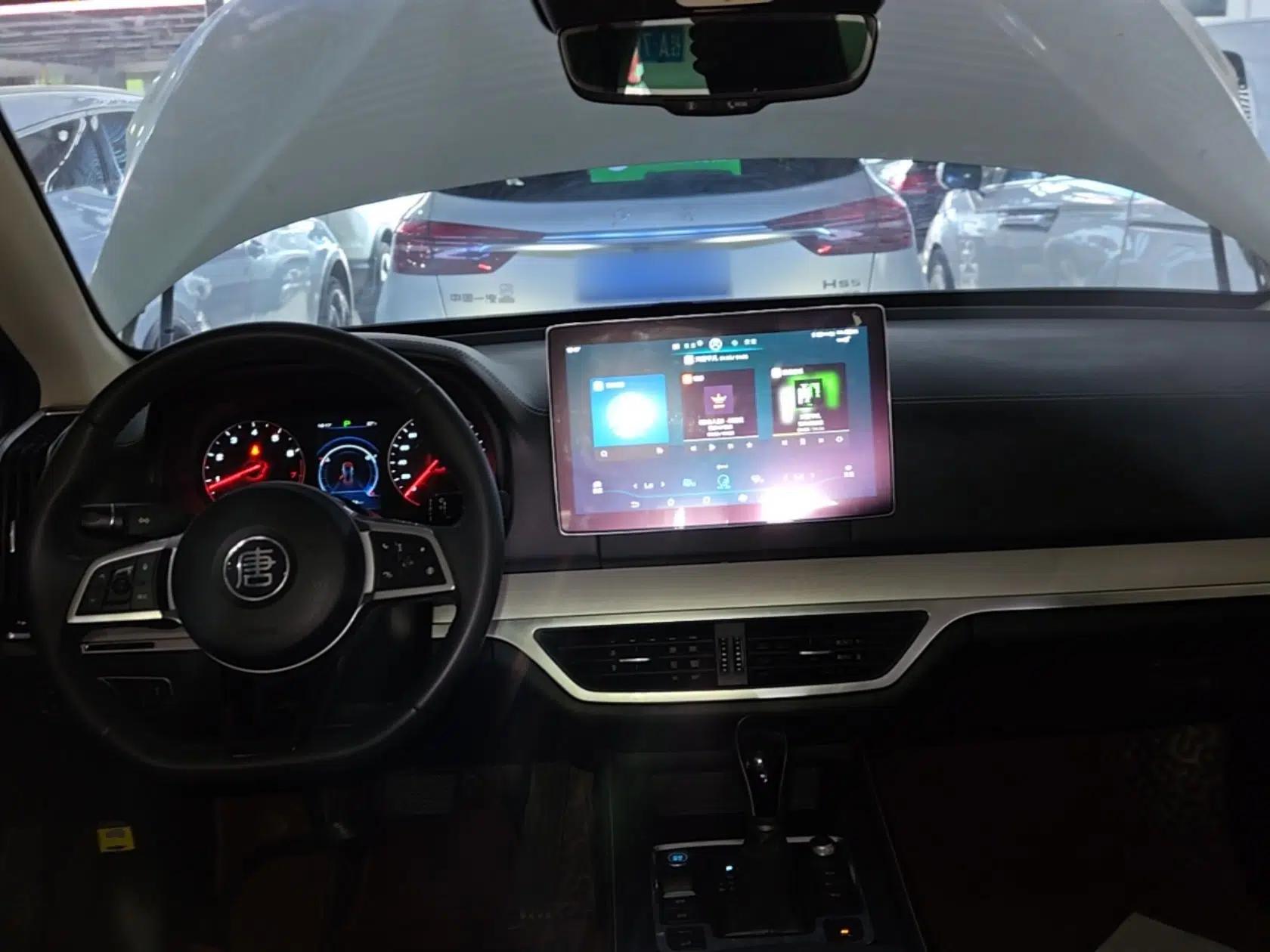 BYD Tang 2019 2.0T Automatic SmartConnect Prestige 7-Seater China VI Standard — миниатюра 13