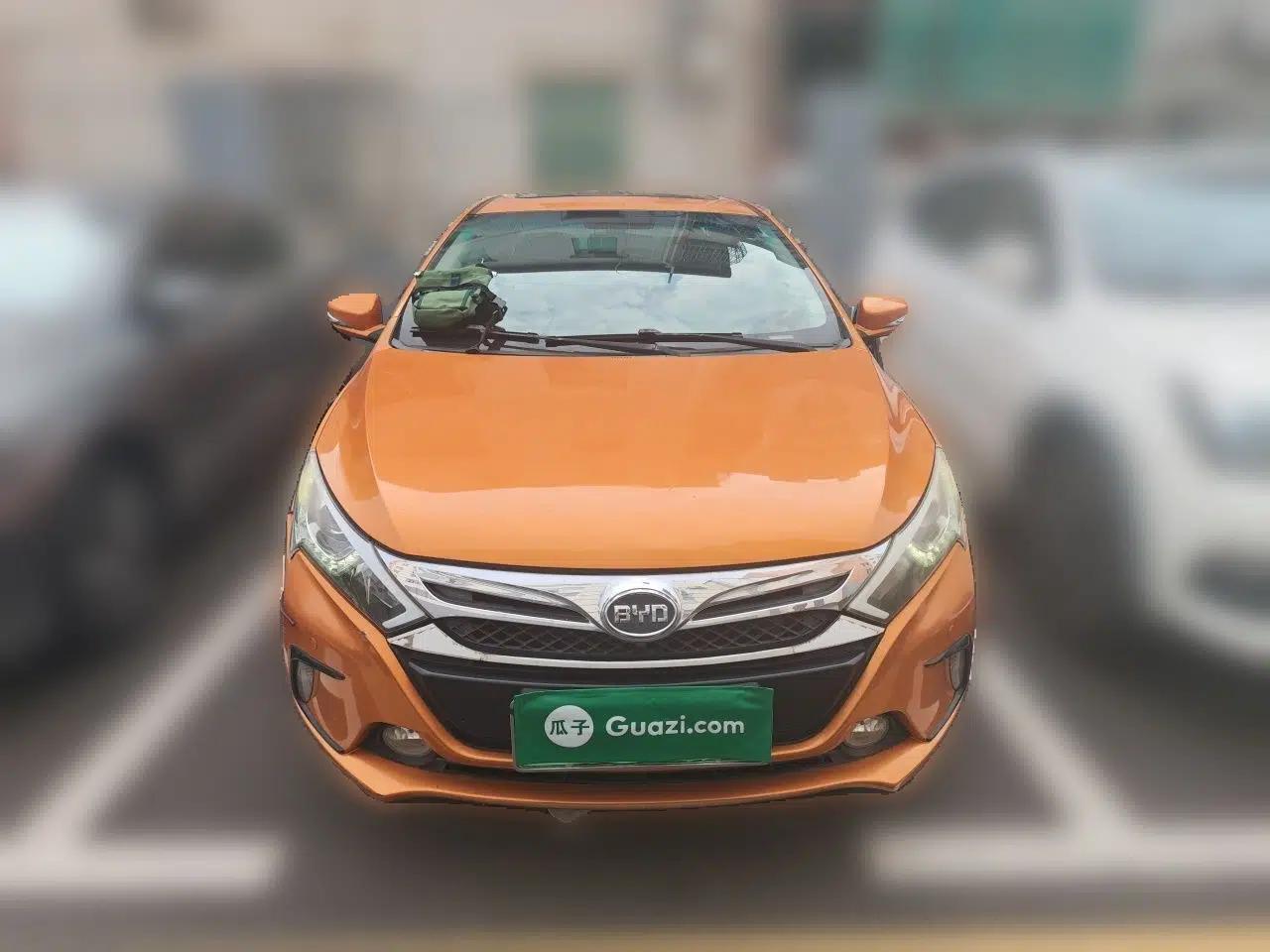 BYD Qin New Energy 2015 1.5T Dual-Crown Flagship Plus Edition — миниатюра 2