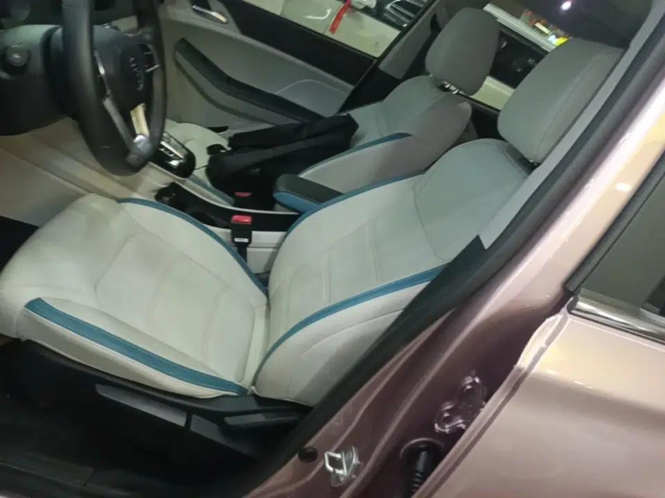 BYD Yuan Pro 2023 401 km Deluxe Version — миниатюра 18