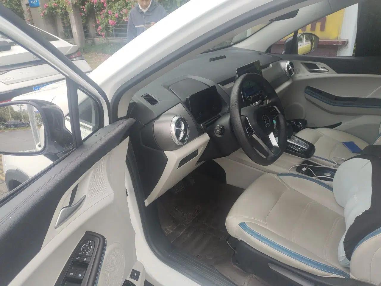 BYD Yuan Pro 2023 401 km Deluxe Version — миниатюра 17