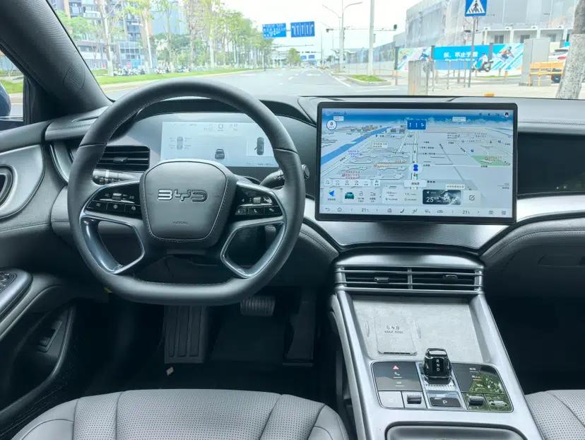 BYD Seal 07 DM-i 2025 DM-i 1.5L 125km Luxury Model — миниатюра 19