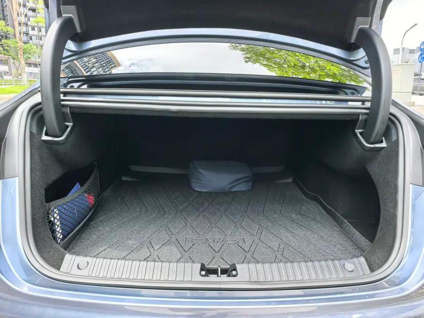 BYD Seal 07 DM-i 2025 DM-i 1.5L 125km Luxury Model — миниатюра 23