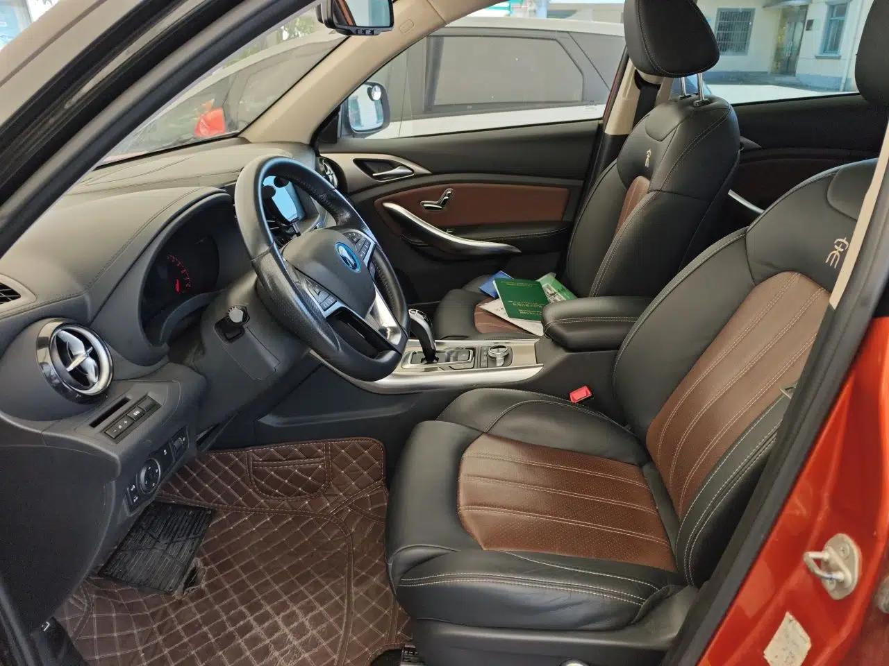 BYD Song New Energy 2017 Song DM 1.5TID All-Wheel Drive Luxury Model — миниатюра 16