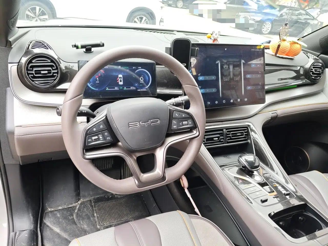 BYD Frigate 07 2023 DM-i 100KM Prestige Model — миниатюра 6