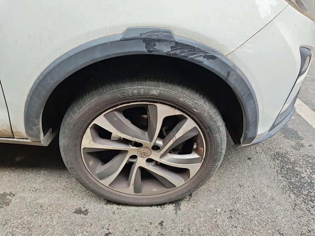BYD Yuan 2017 1.5L Manual Cool Connect Model — миниатюра 8