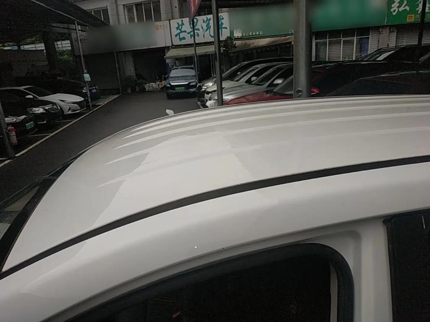 BYD Yuan 2017 1.5L Automatic Cool & Stylish Model — миниатюра 11