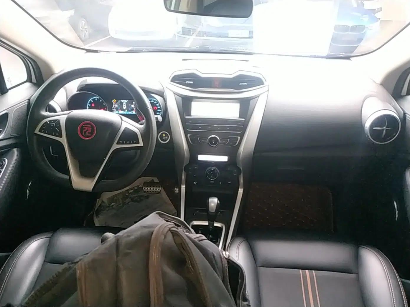 BYD Yuan 2017 1.5L Automatic Cool & Stylish Model — миниатюра 13