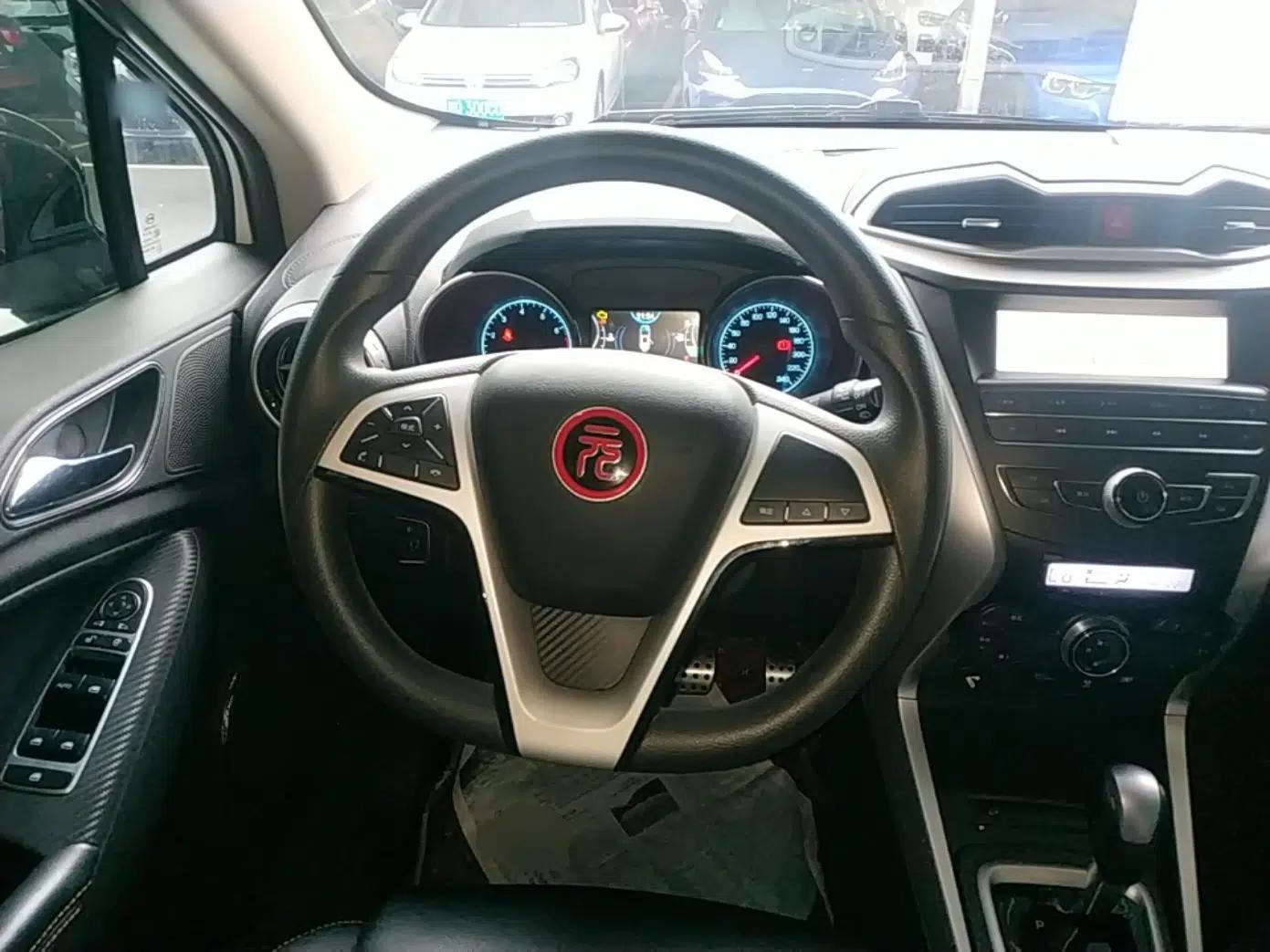 BYD Yuan 2017 1.5L Automatic Cool & Stylish Model — миниатюра 14