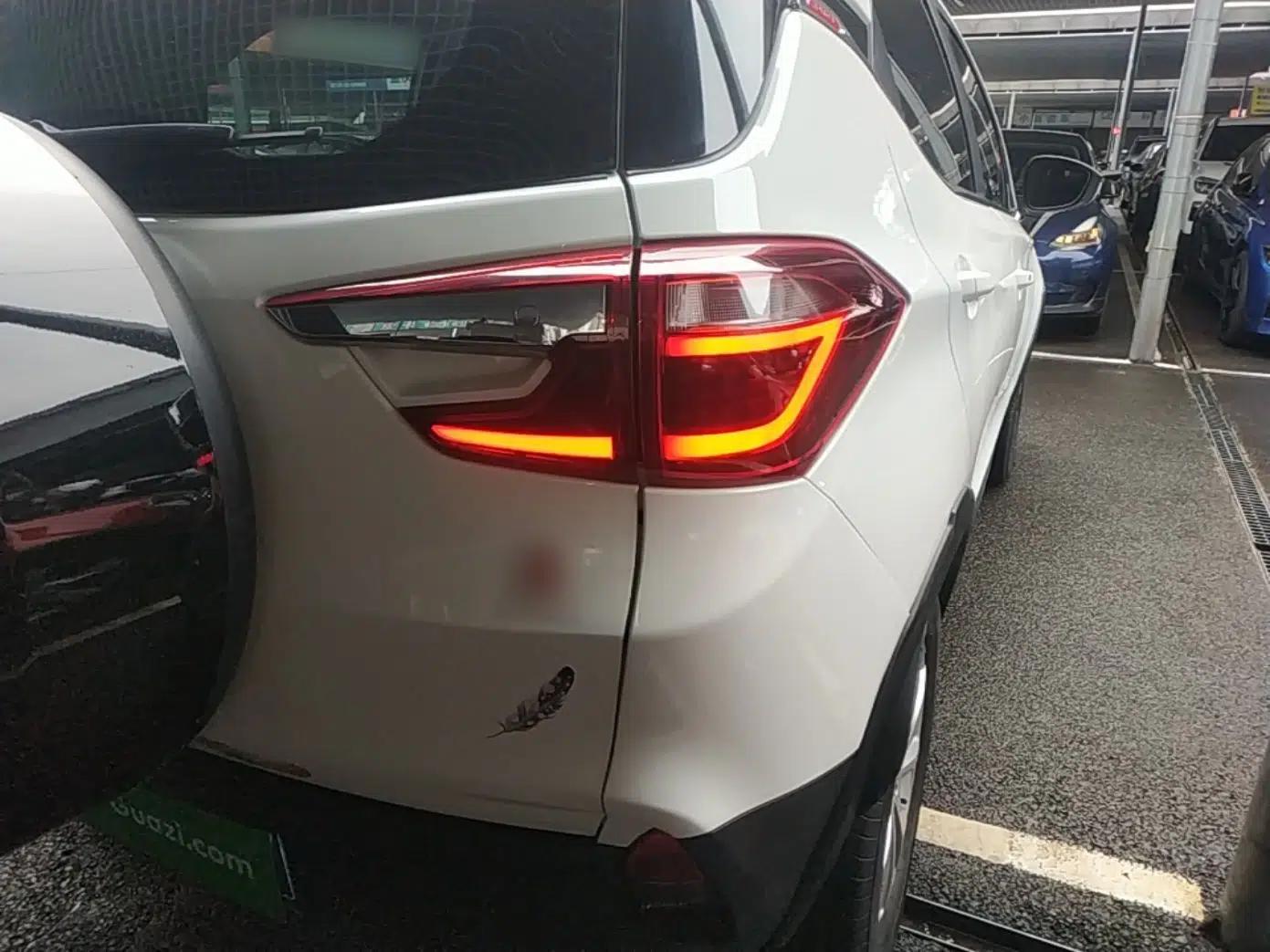BYD Yuan 2017 1.5L Automatic Cool & Stylish Model — миниатюра 7