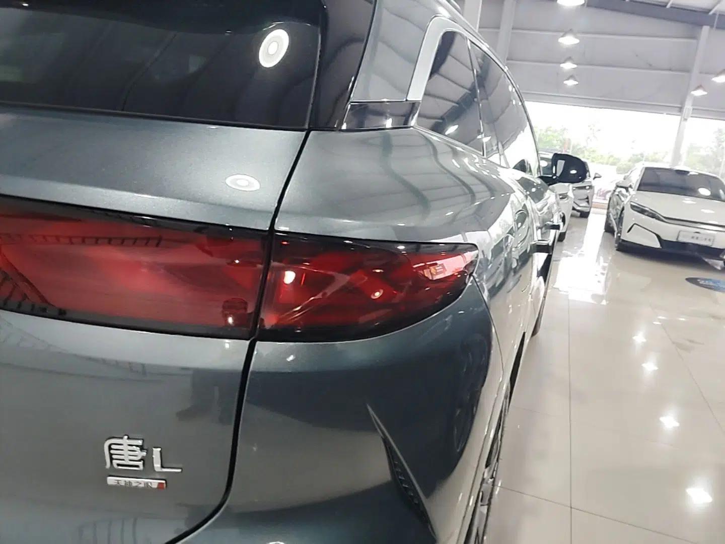 BYD Tang L 2025 DM 175KM Drone Player Edition — миниатюра 7