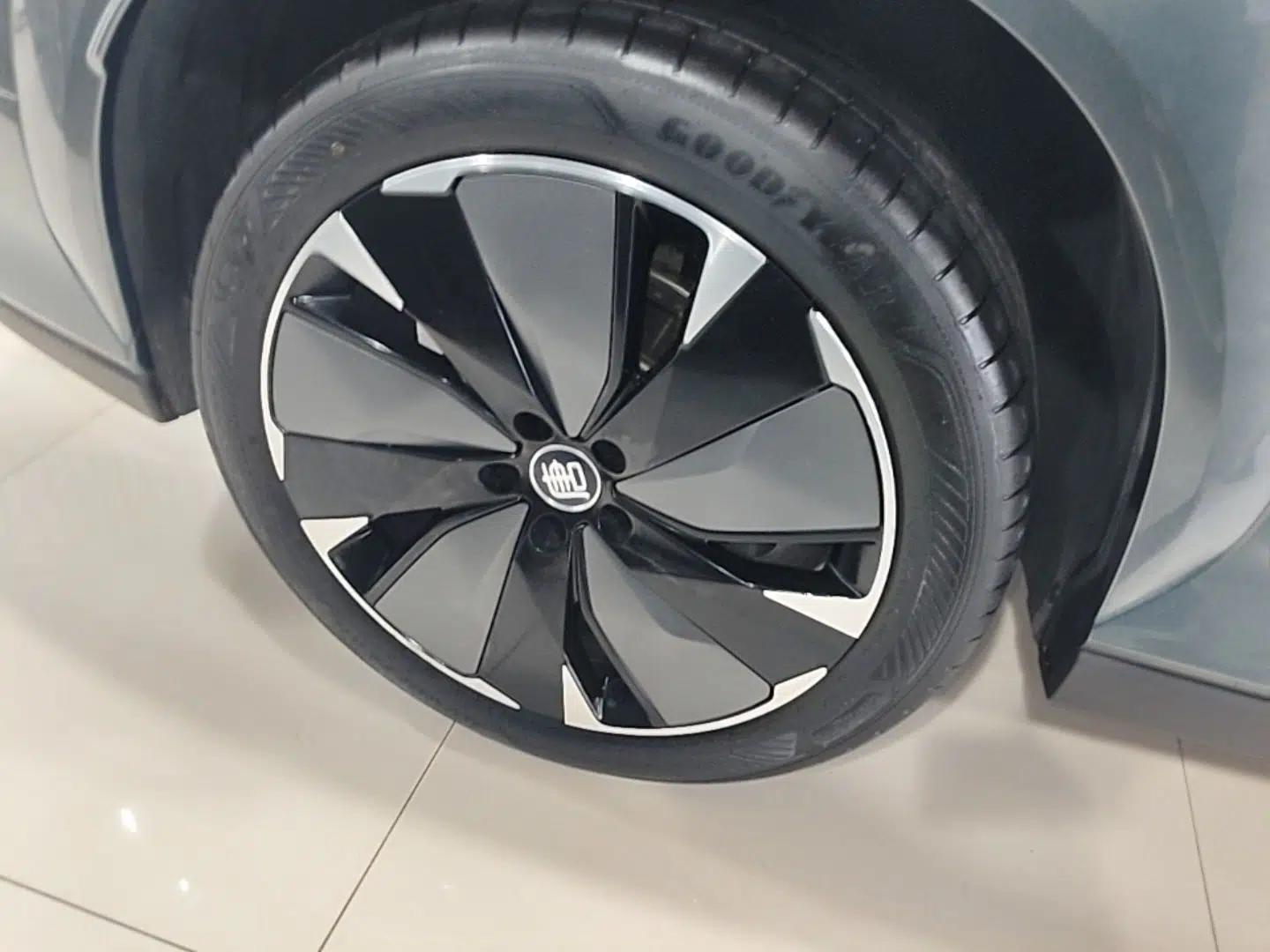 BYD Tang L 2025 DM 175KM Drone Player Edition — миниатюра 10