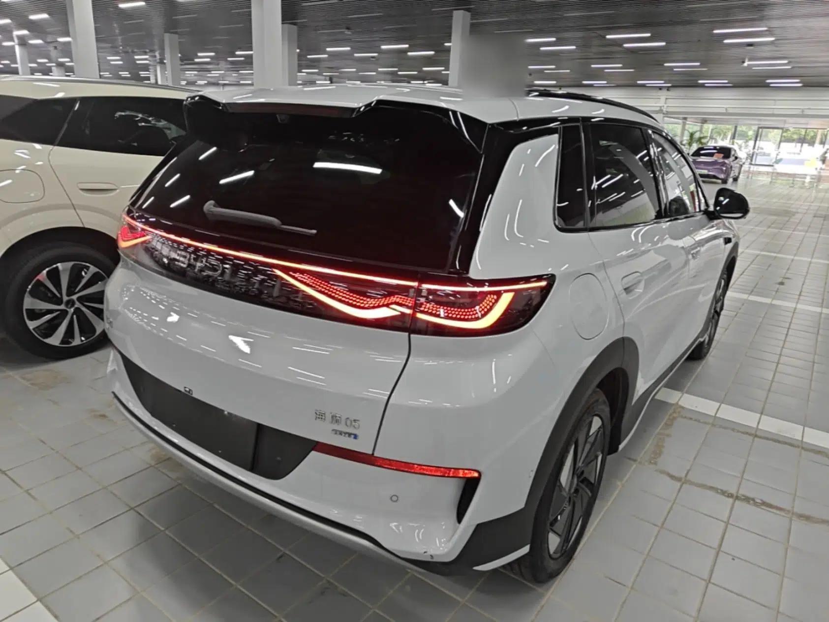 BYD Sealion 05 EV 2025 520 km Flagship SmartDrive Version — миниатюра 4