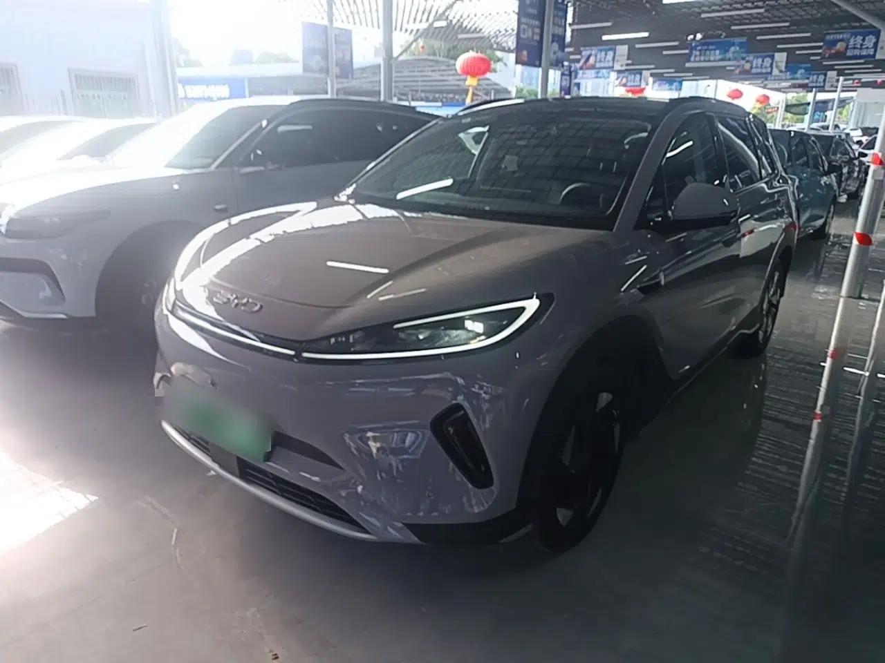 BYD Sealion 05 EV 2025 520 km Flagship SmartDrive Version — миниатюра 1