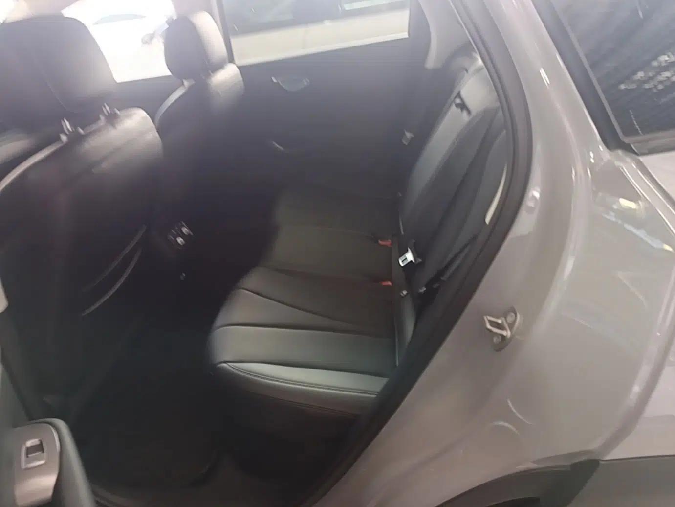 BYD Sealion 05 EV 2025 520 km Flagship SmartDrive Version — миниатюра 20