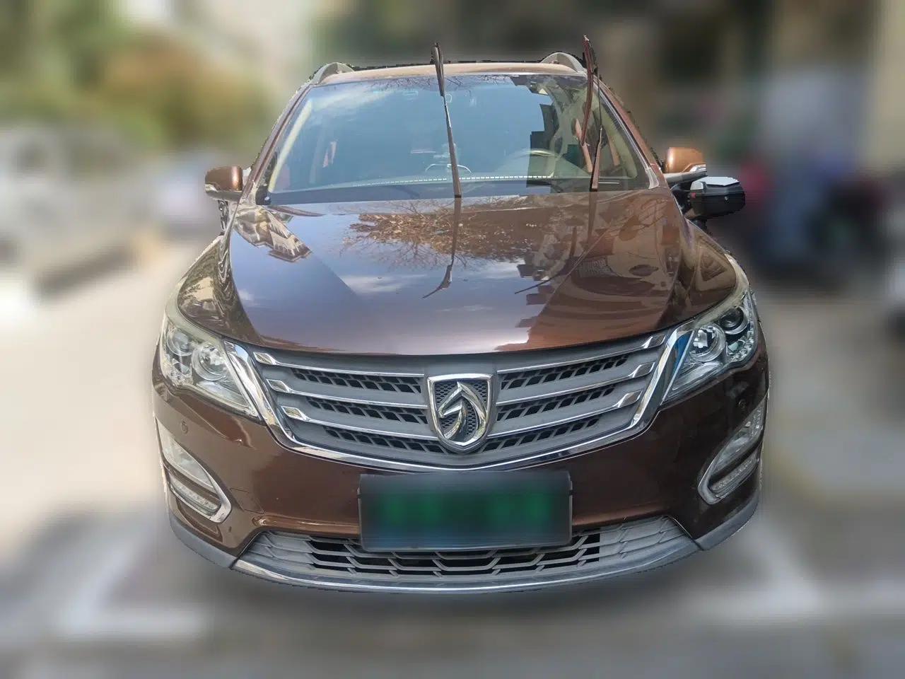 Baojun 560 2016 1.8L Manual Luxury Edition — миниатюра 2