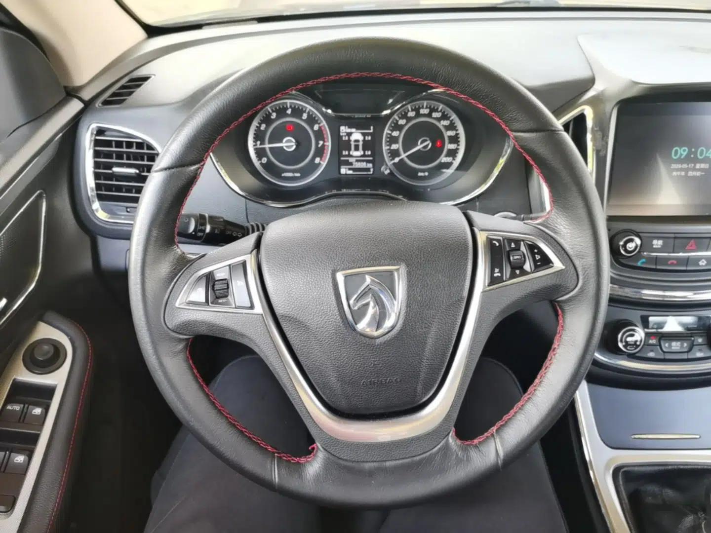 Baojun 560 2015 1.8L manual luxury version — миниатюра 14