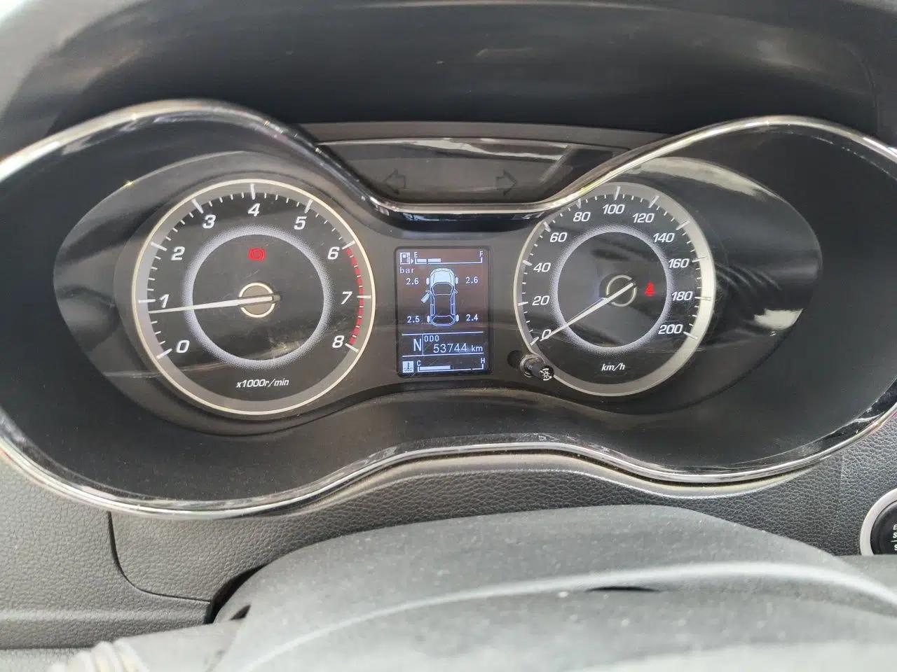 Baojun 560 2016 1.8L iAMT Luxury Model — миниатюра 12