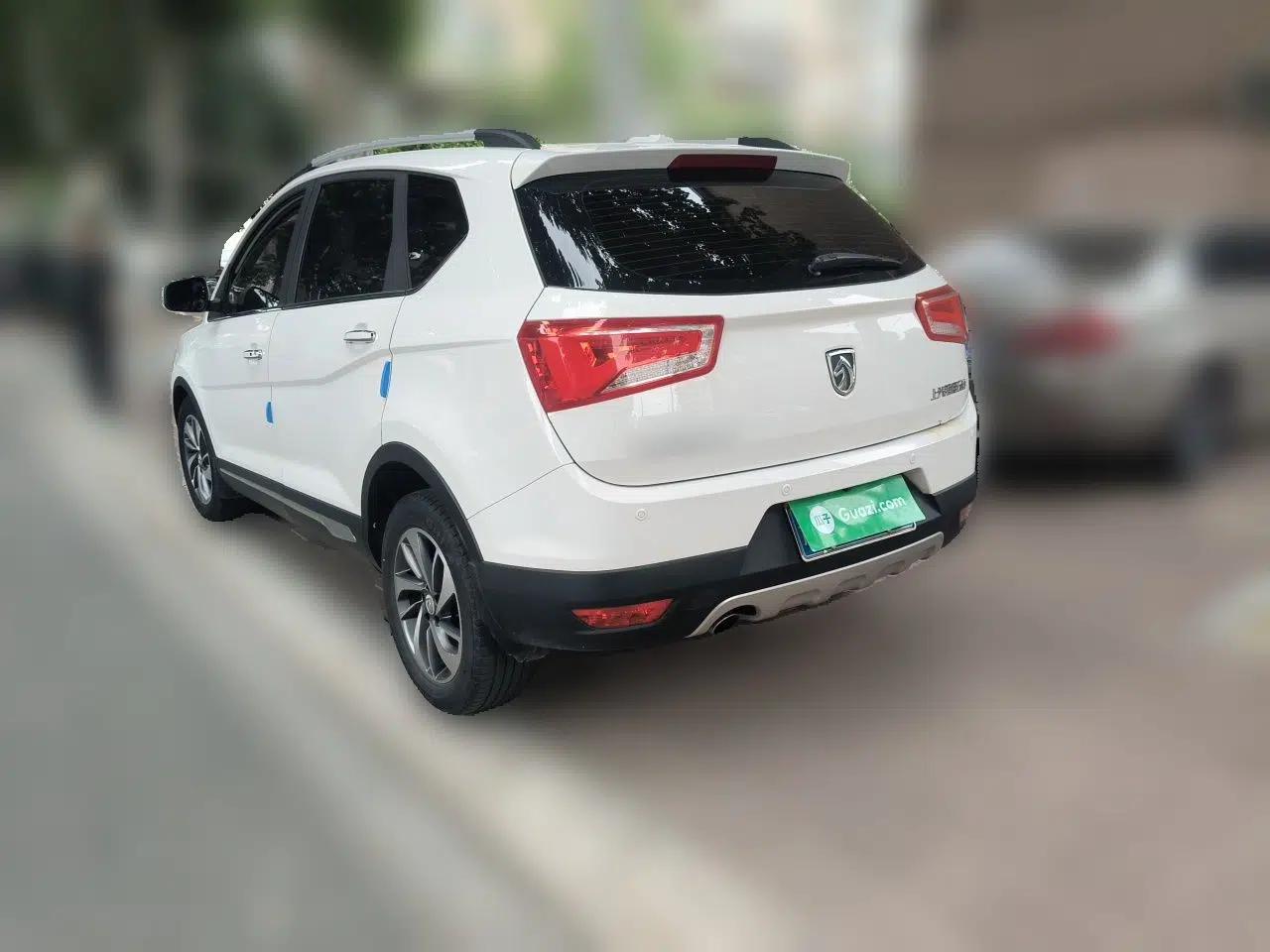 Baojun 560 2016 1.5T Manual Luxury Model — миниатюра 4