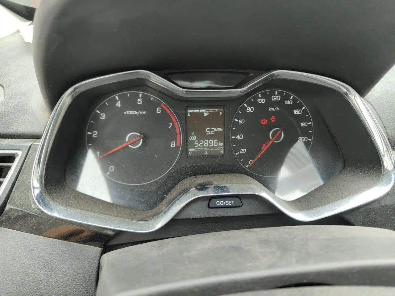 Baojun 310 2016 1.2L Manual Luxury Model — миниатюра 13