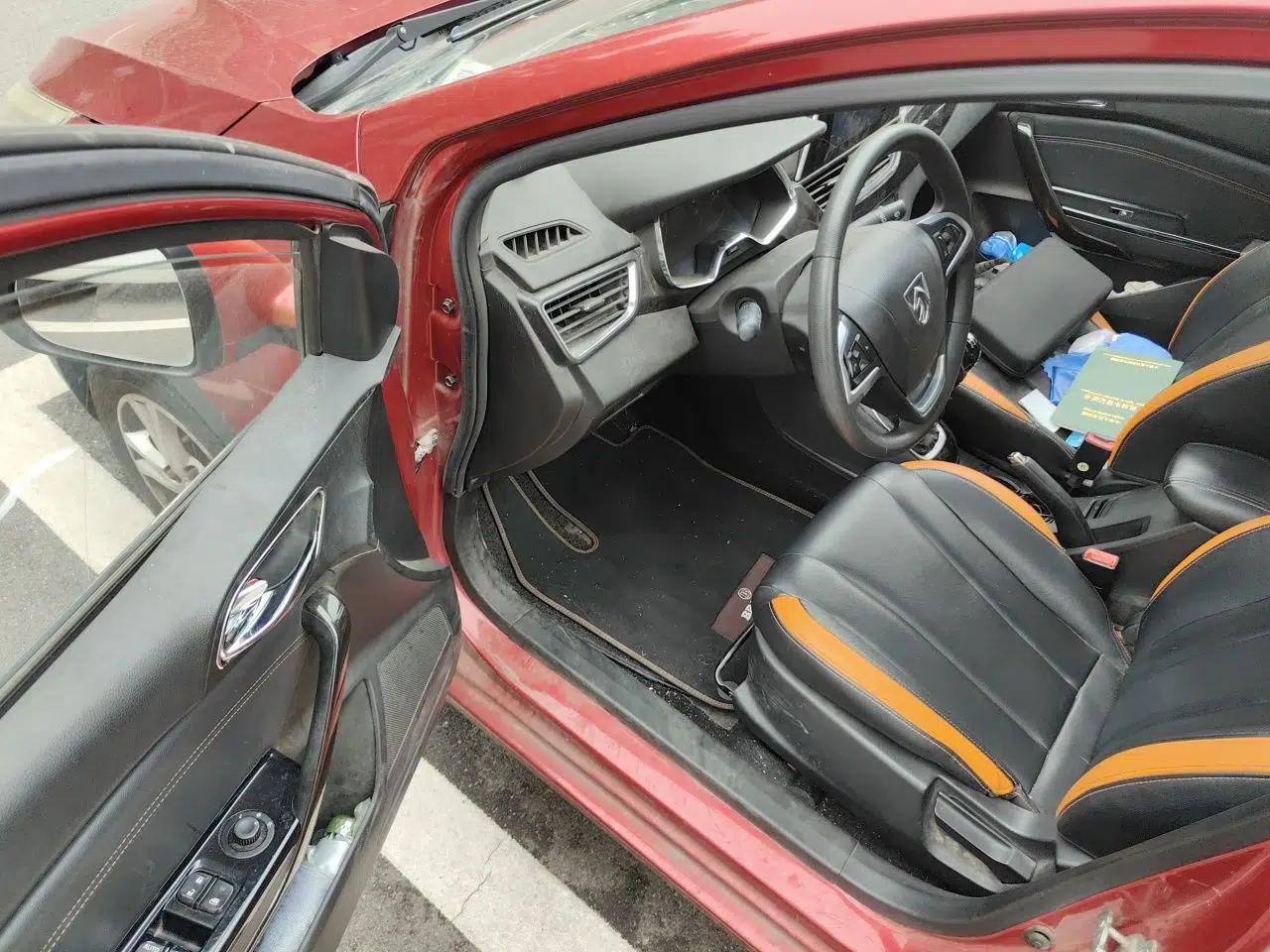 Baojun 310 2016 1.2L Manual Luxury Model — миниатюра 17