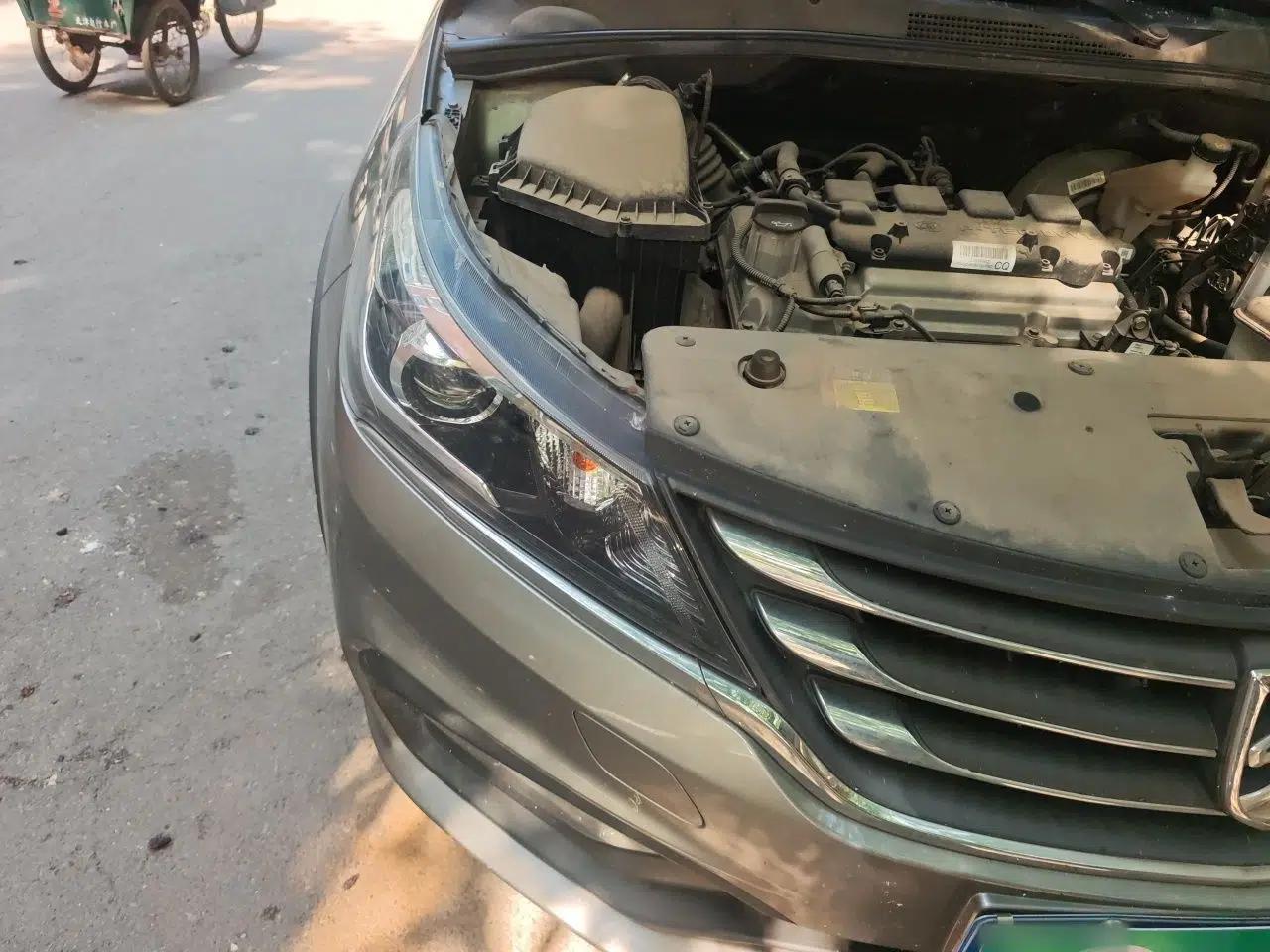 Baojun 310W 2017 1.5L Manual Comfort Version China VI Emission Standard — миниатюра 7