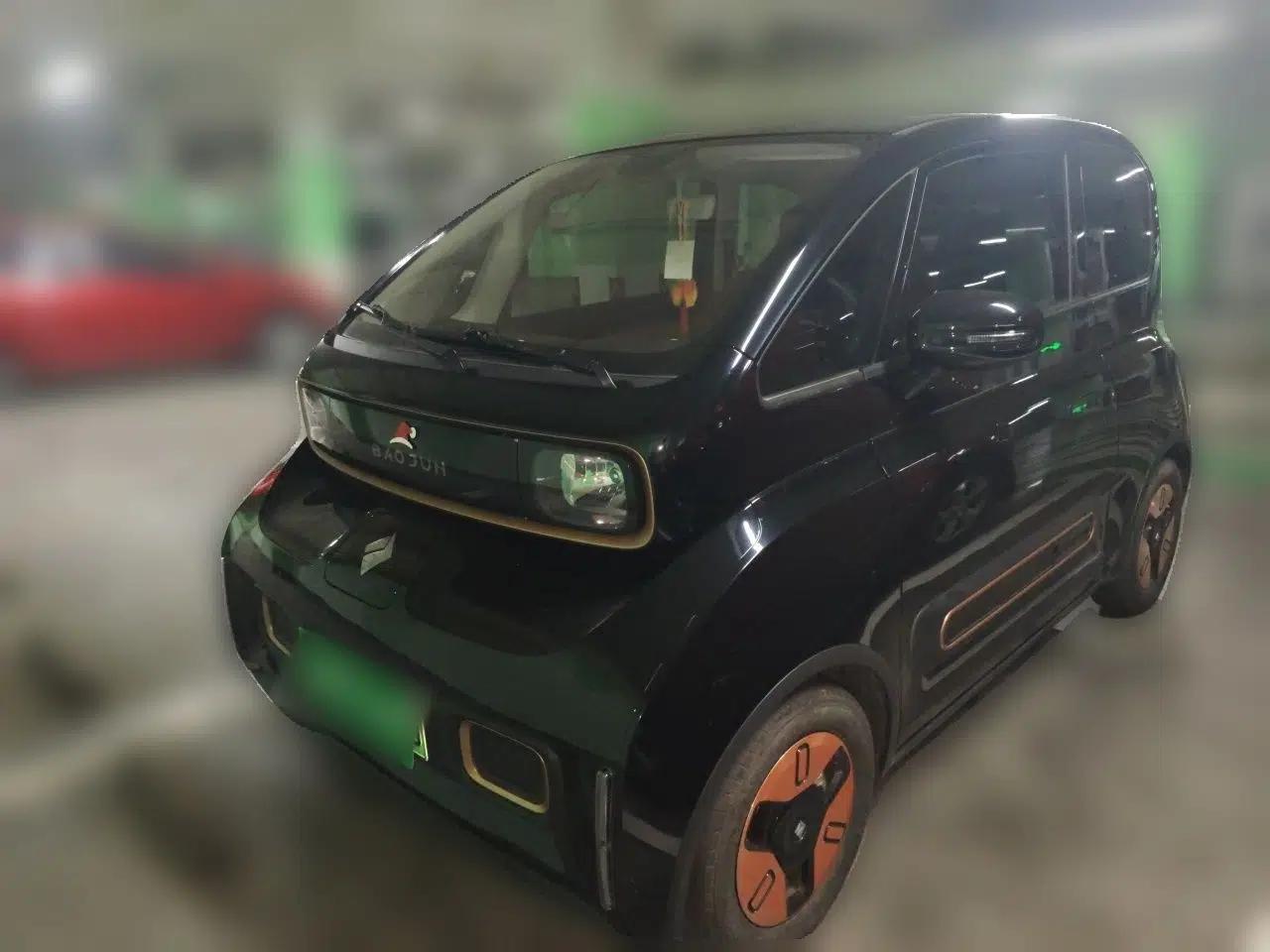 Baojun KiWi EV 2021 Designer Lithium Iron Phosphate — миниатюра 1