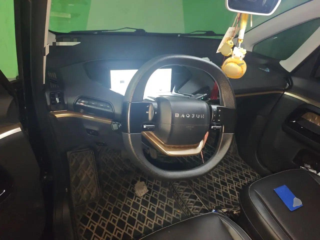Baojun KiWi EV 2021 Designer Lithium Iron Phosphate — миниатюра 10