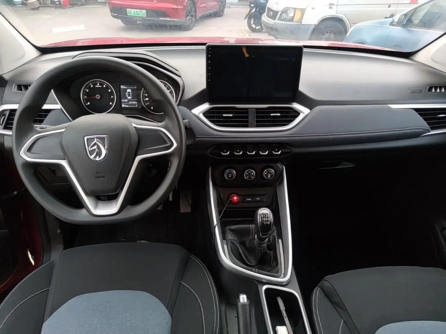 Baojun 530 2018 1.5T Manual Comfort Version China V — миниатюра 13