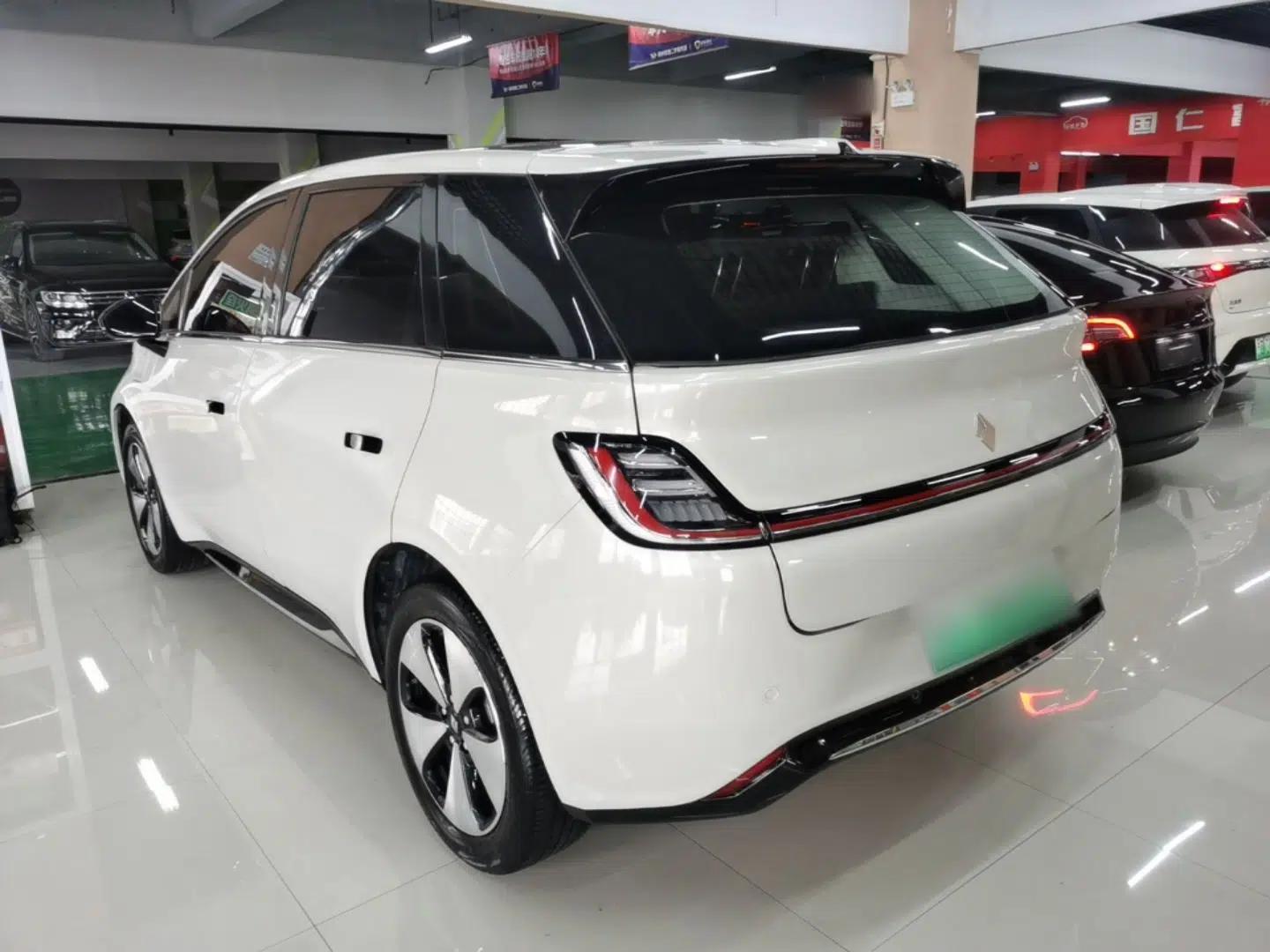 Baojun Cloud 2023 460 Max — миниатюра 4