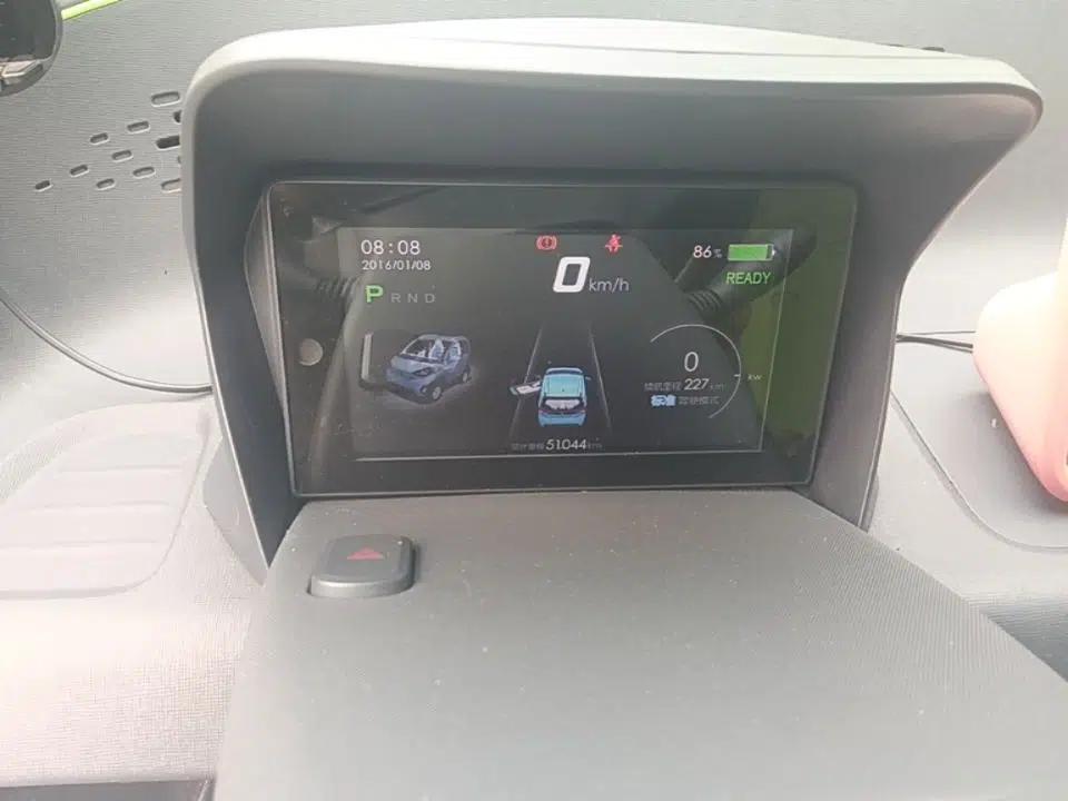 Baojun E100 2019 250KM Smart Drive Edition — миниатюра 15