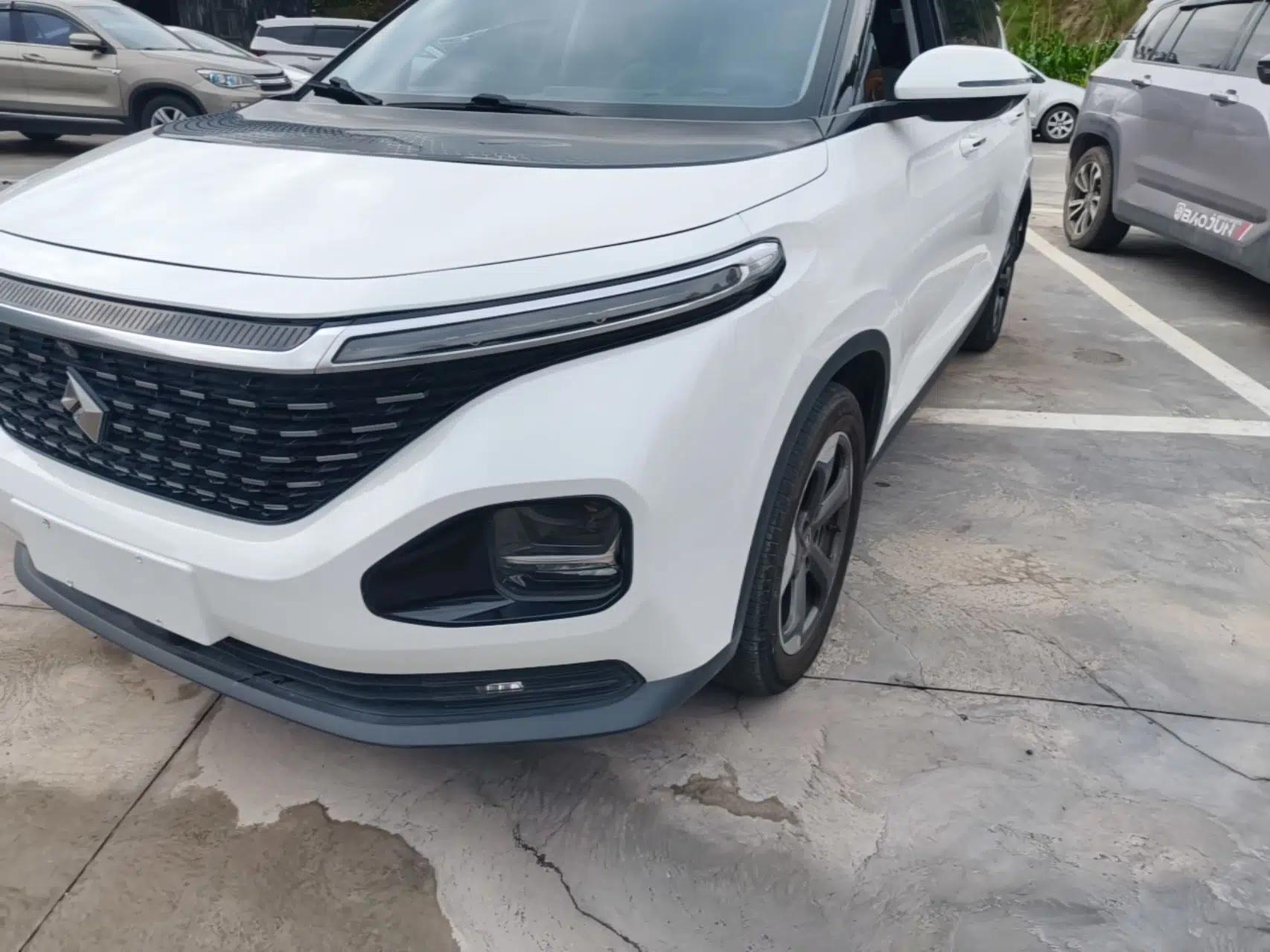 Baojun RM-5 2019 1.5T CVT 24-Hour Online Premium Version 7 Seats — миниатюра 9