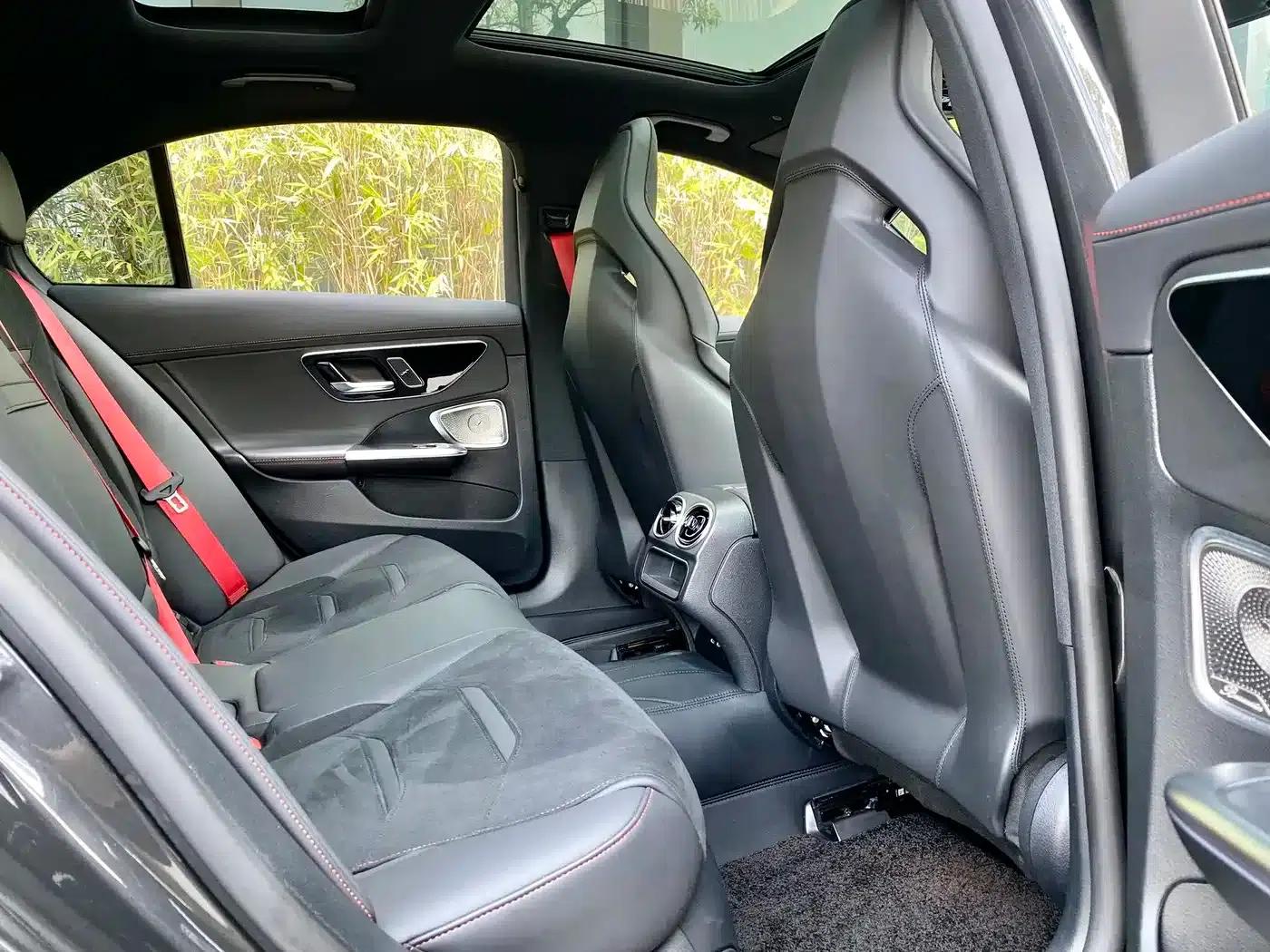 2024 Mercedes-Benz C-Class AMG C 43 4MATIC Special Edition — миниатюра 16