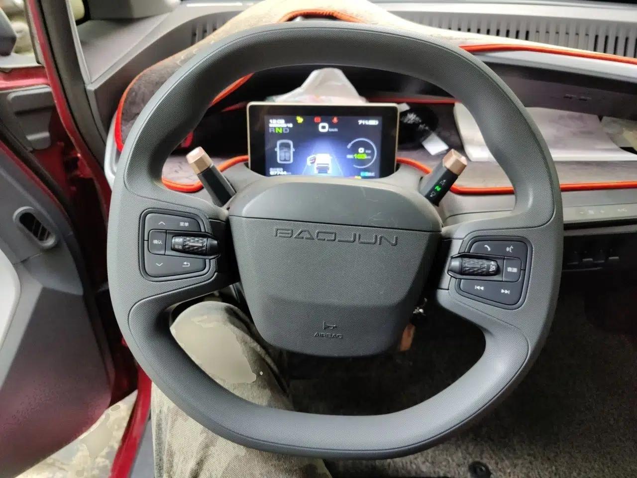 Baojun E200 2018 Intelligent Driving Edition — миниатюра 11